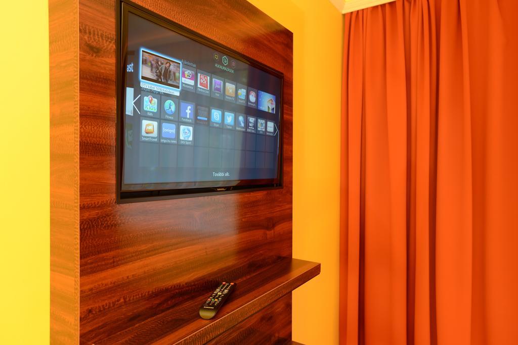 Nexus Vendeghaz Szeged Aparthotel Стая снимка