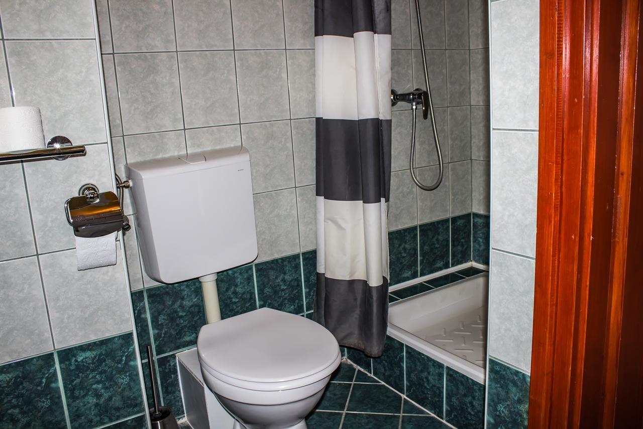Nexus Vendeghaz Szeged Aparthotel Екстериор снимка